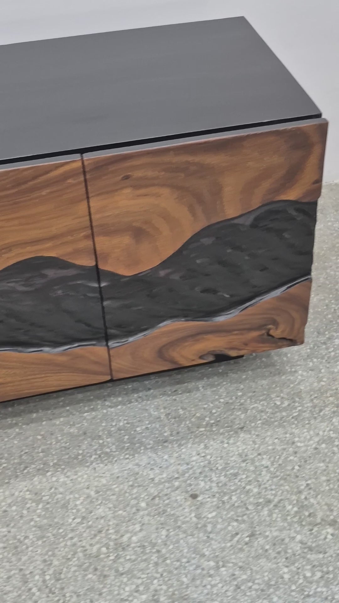 River Flow Cabinet